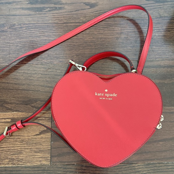 ❤️ KATE SPADE "LOVE SHACK" HEART CROSSBODY PURSE - Picture 7 of 9